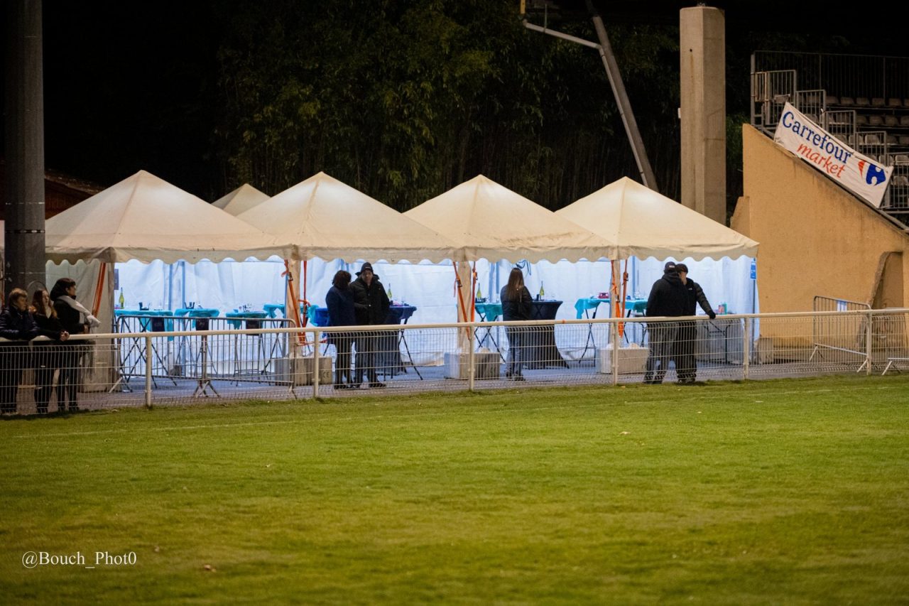 https://fcsm24.fr/wp-content/uploads/2022/11/fcsm-soiree-partenaires-bord-de-terrain-1280x853.jpg